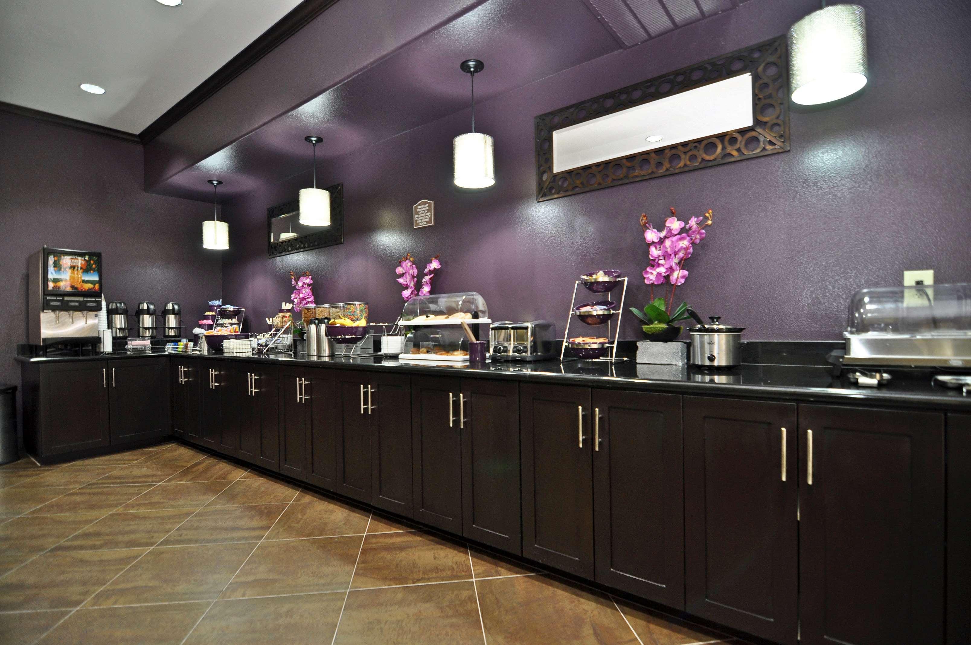 Best Western Giddings Inn & Suites Restaurant foto