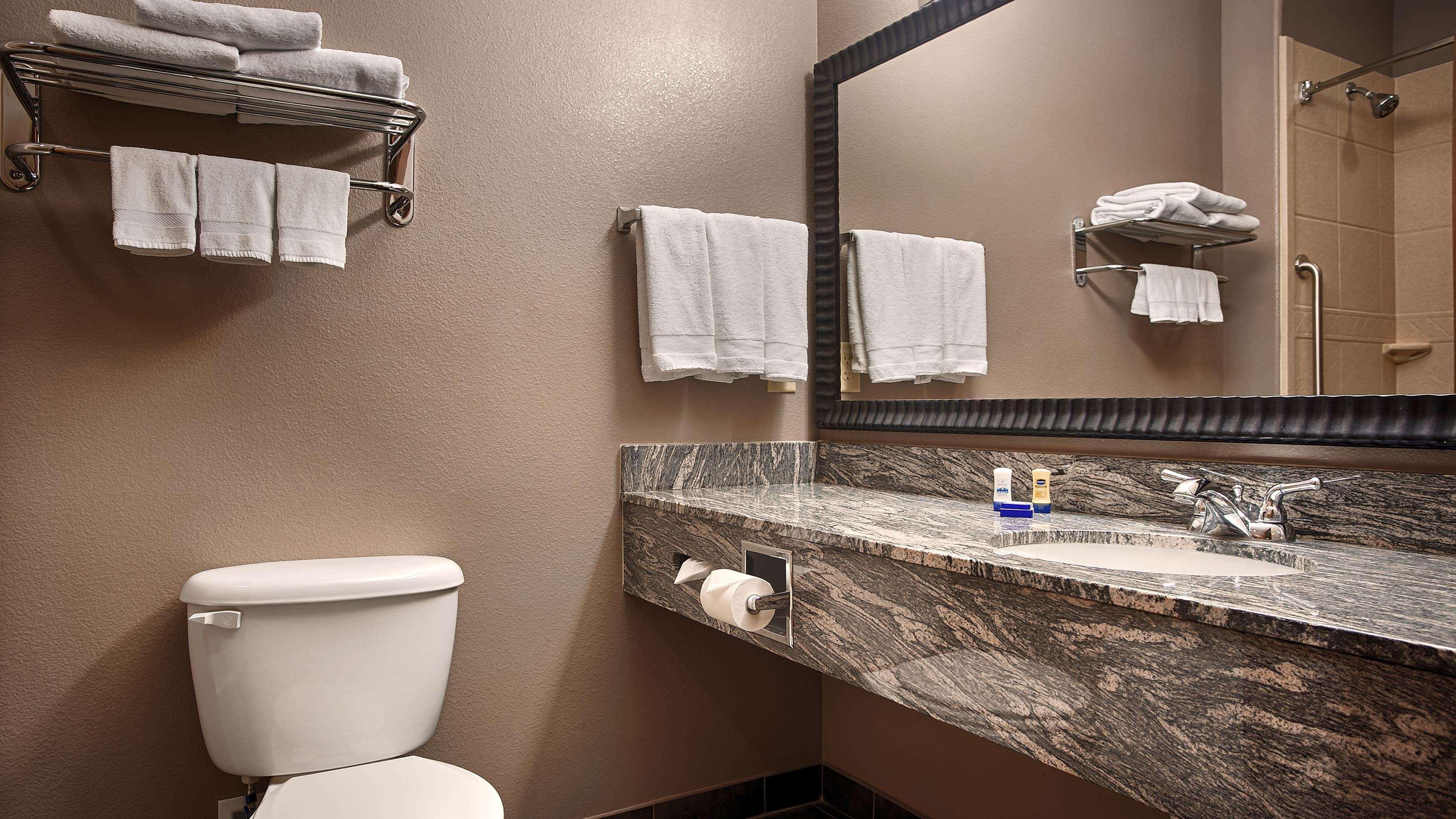 Best Western Giddings Inn & Suites Exterior foto