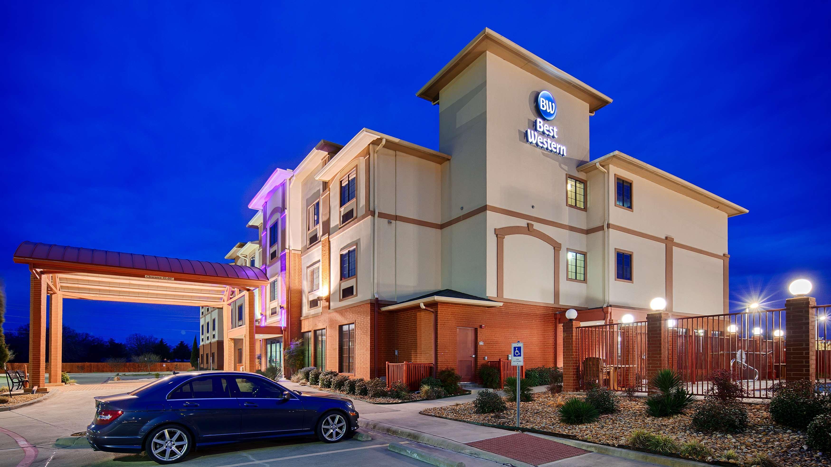 Best Western Giddings Inn & Suites Exterior foto