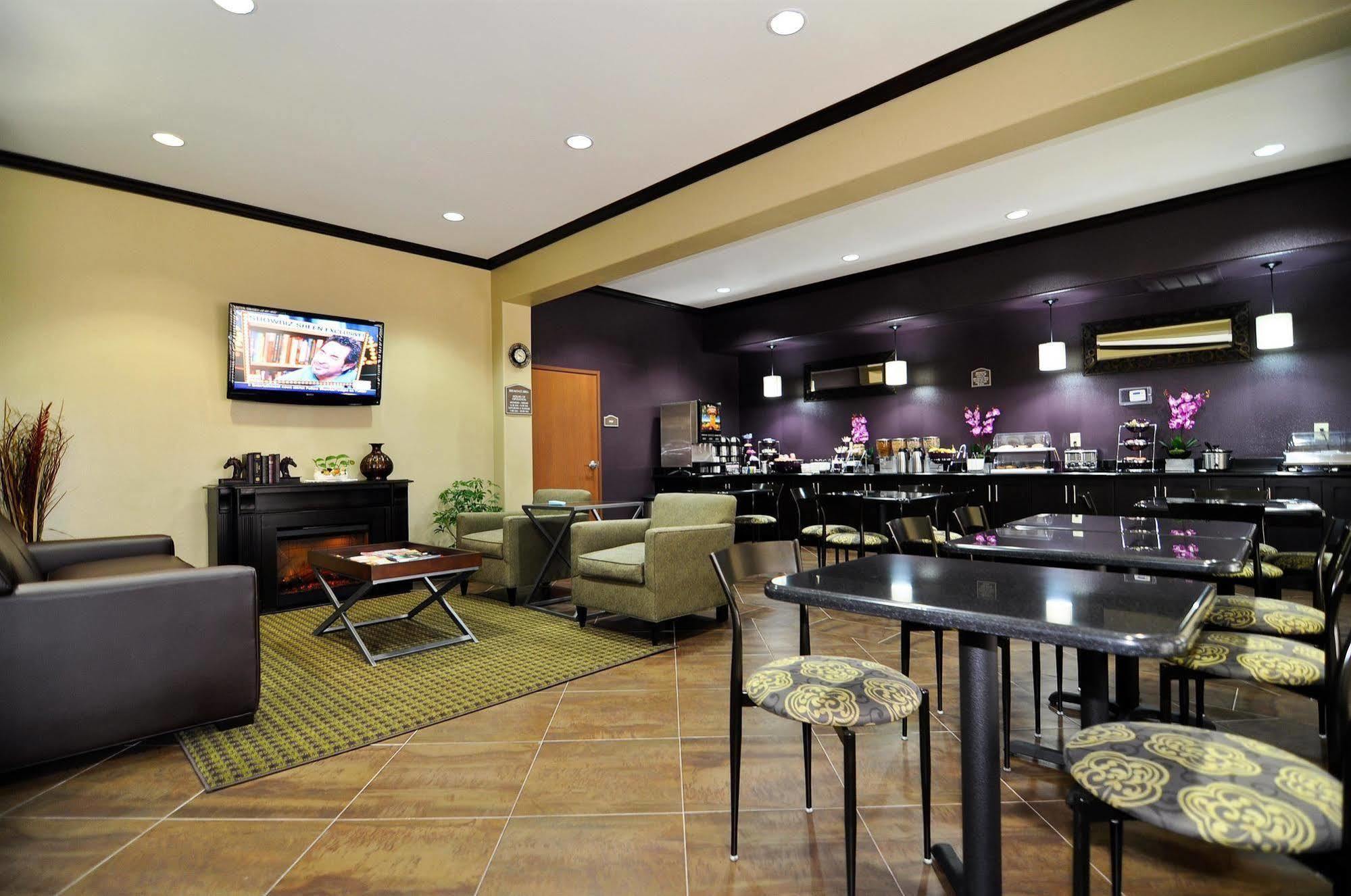 Best Western Giddings Inn & Suites Restaurant foto